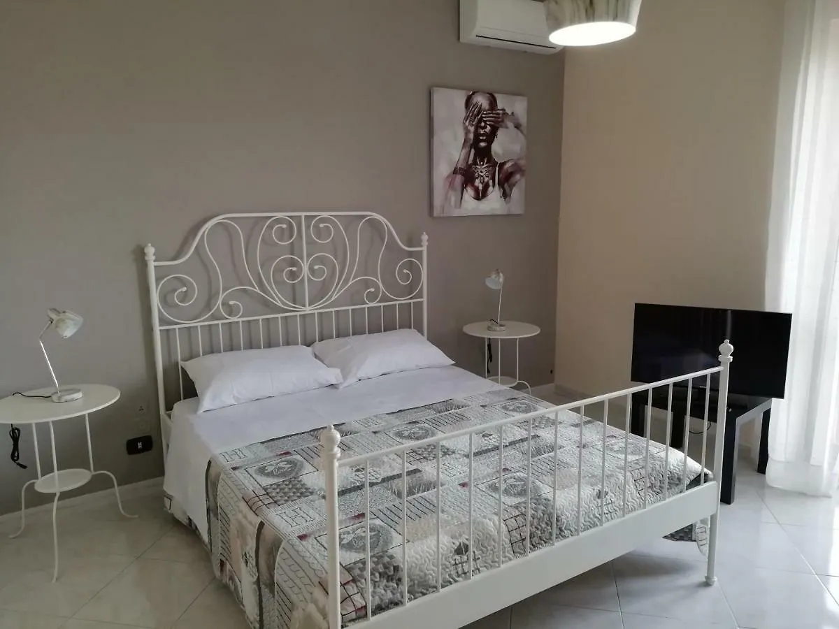 Siracusa Inn - Locazione Turistica Parking Included Syracuse 0*,  Italy