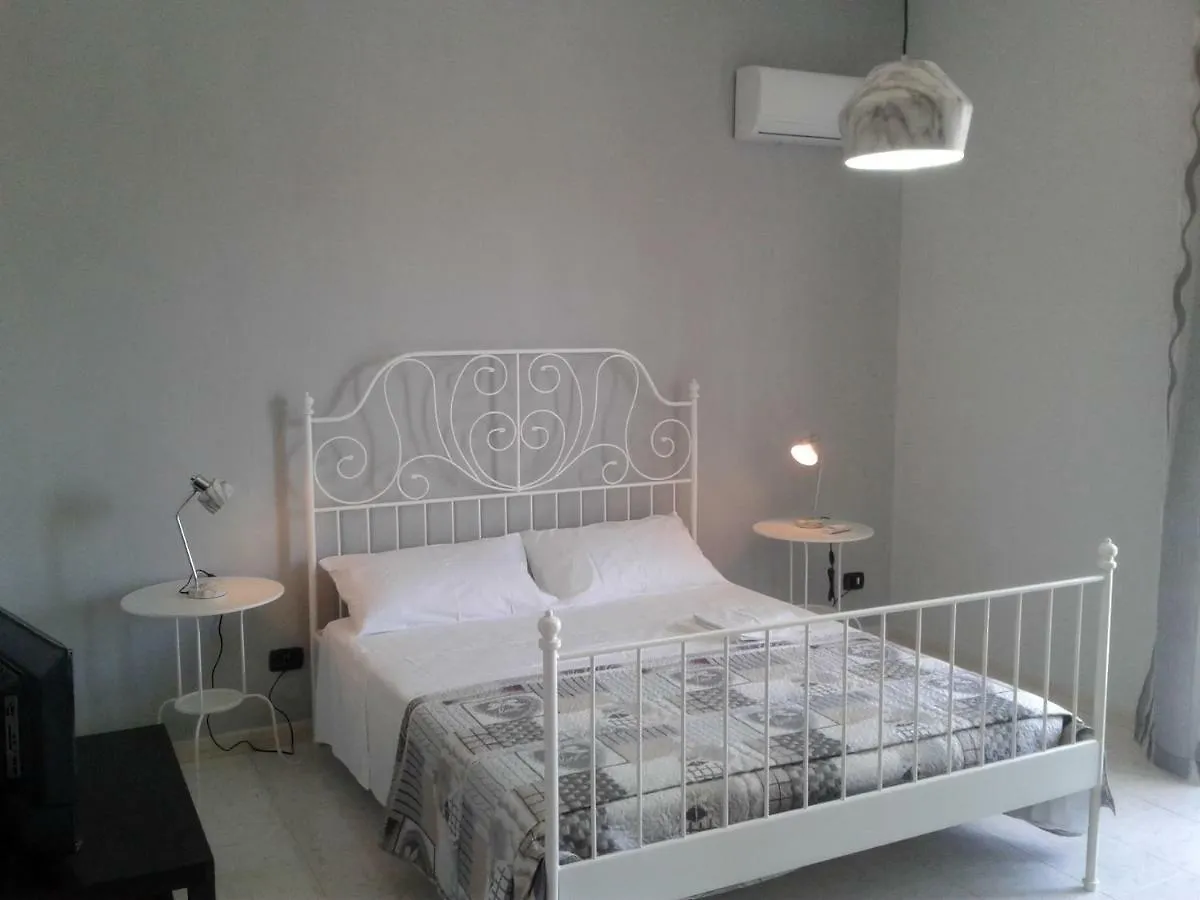 Siracusa Inn - Locazione Turistica Parking Included Συρακούσες Πανσιόν